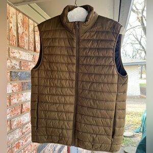 Zara Insulated Vest Size Small